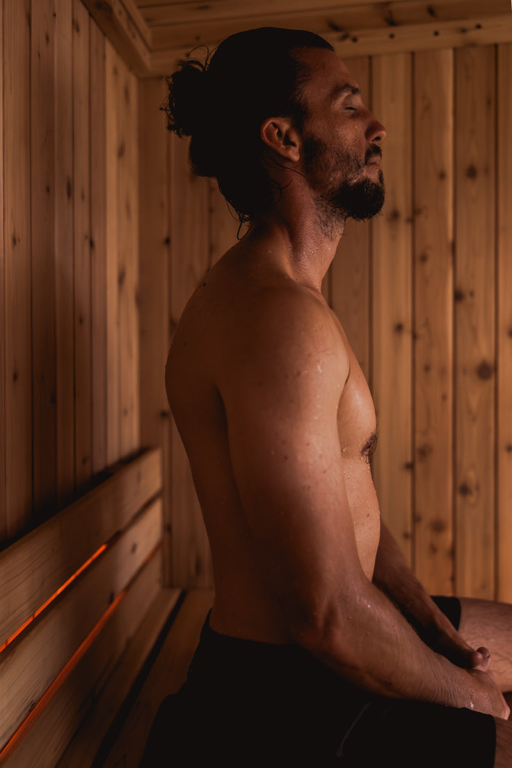 Premium Outdoor Sauna Experience